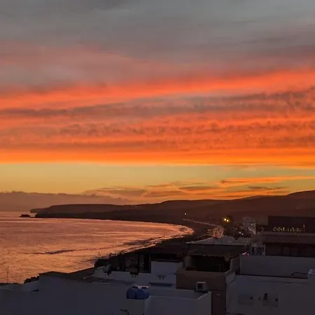 Appartement A Orillas De La Playa De *