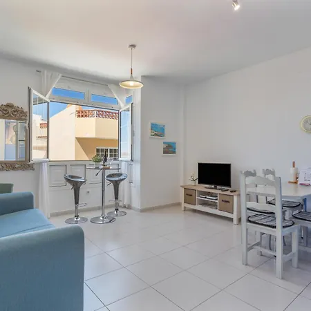 A Orillas De La Playa Apartment Tarajalejo
