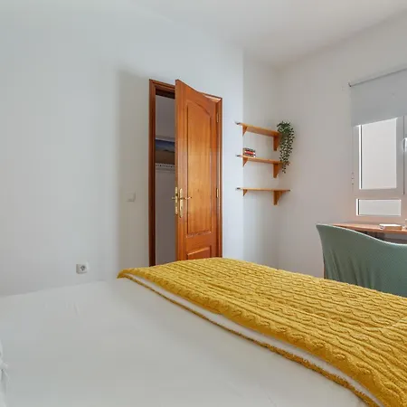 Apartamento A Orillas De La Playa De *